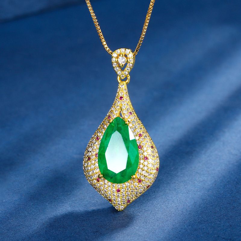 Złote Emerald Pendant1