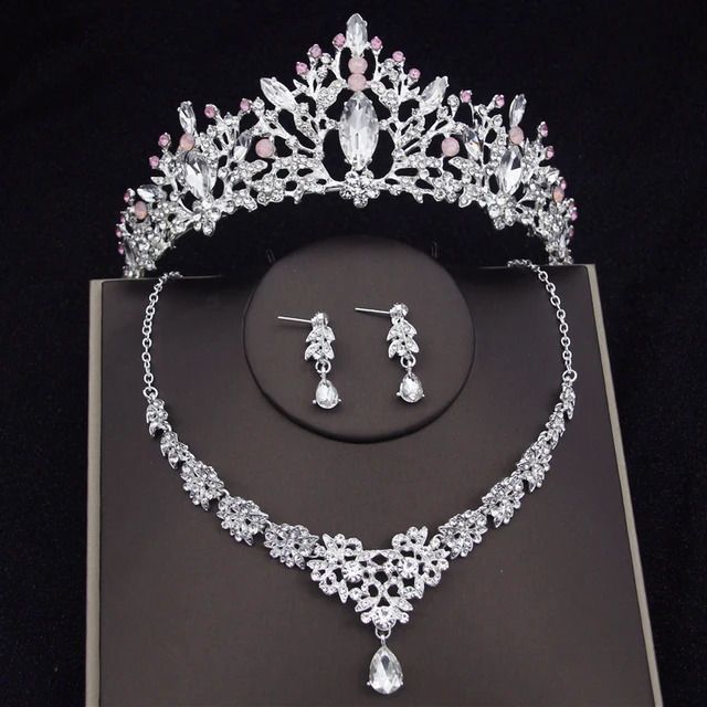 06 Tiara -sets