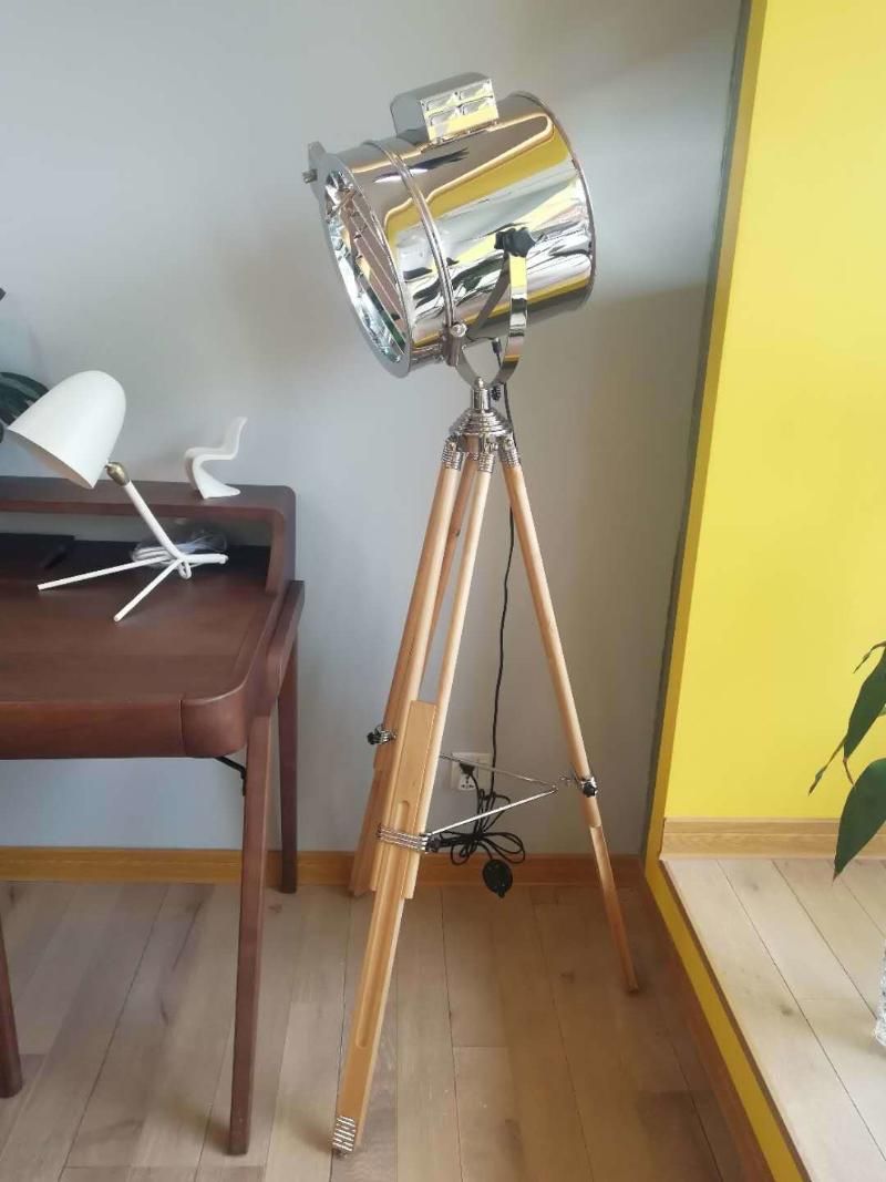 Chrome wood Tripod 12w