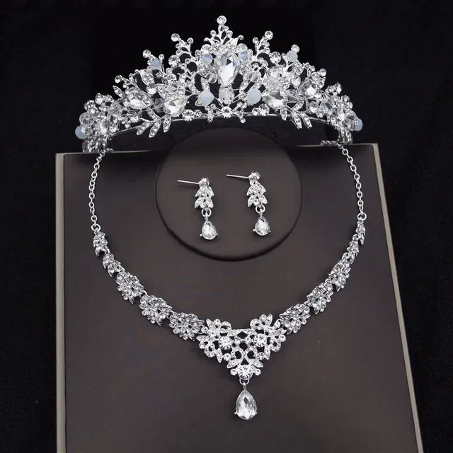 07 Tiara -sets