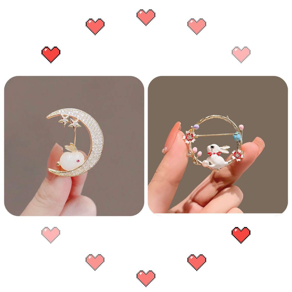 Brooch moon bunny wreath bunny [2