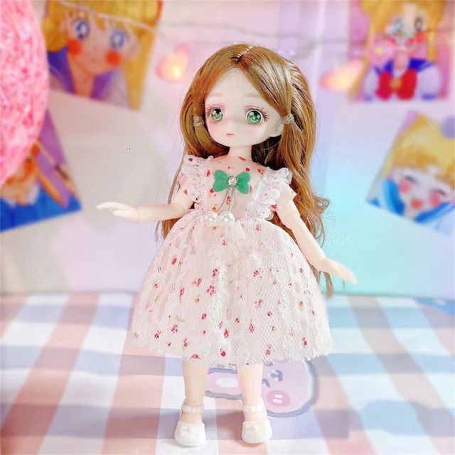 K15-DOLL com roupas