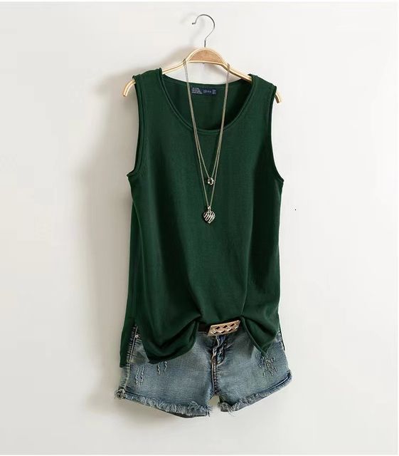 dark green