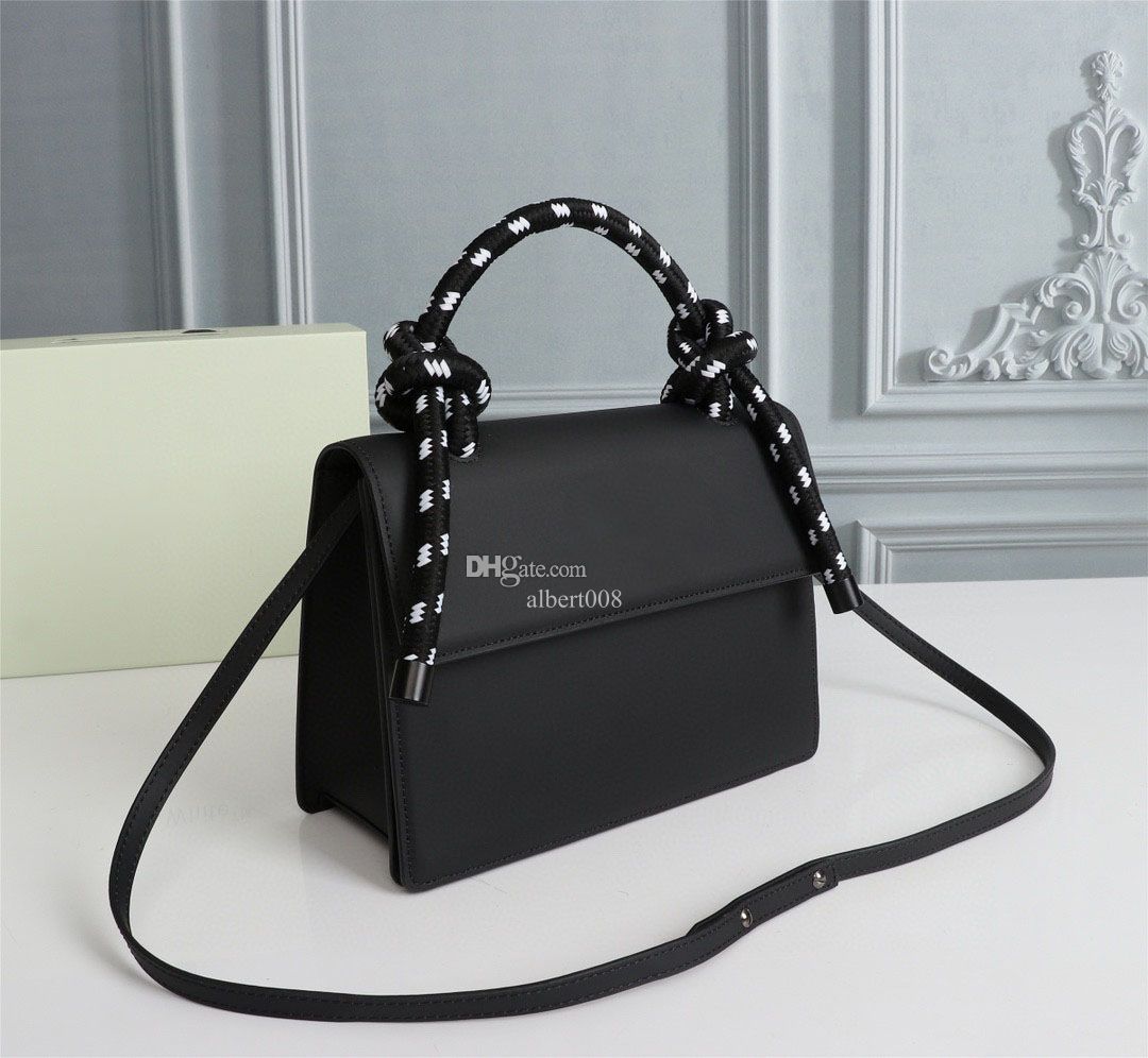 Black 22*14*9CM