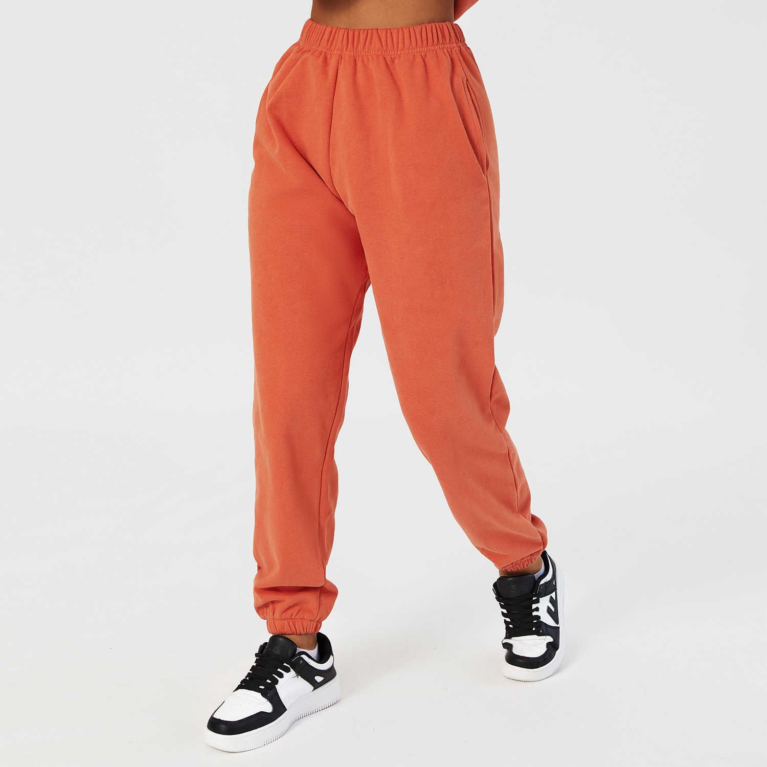 orange pants