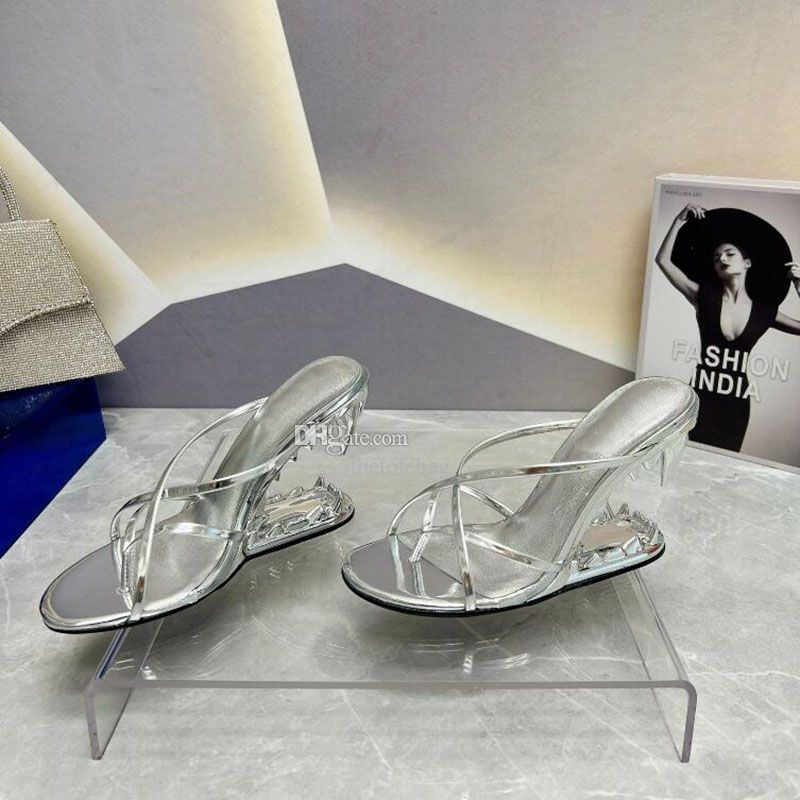gcds-heels-flip-flops-womens-wedge-sandals-with-jaw-shape-beast-teeth