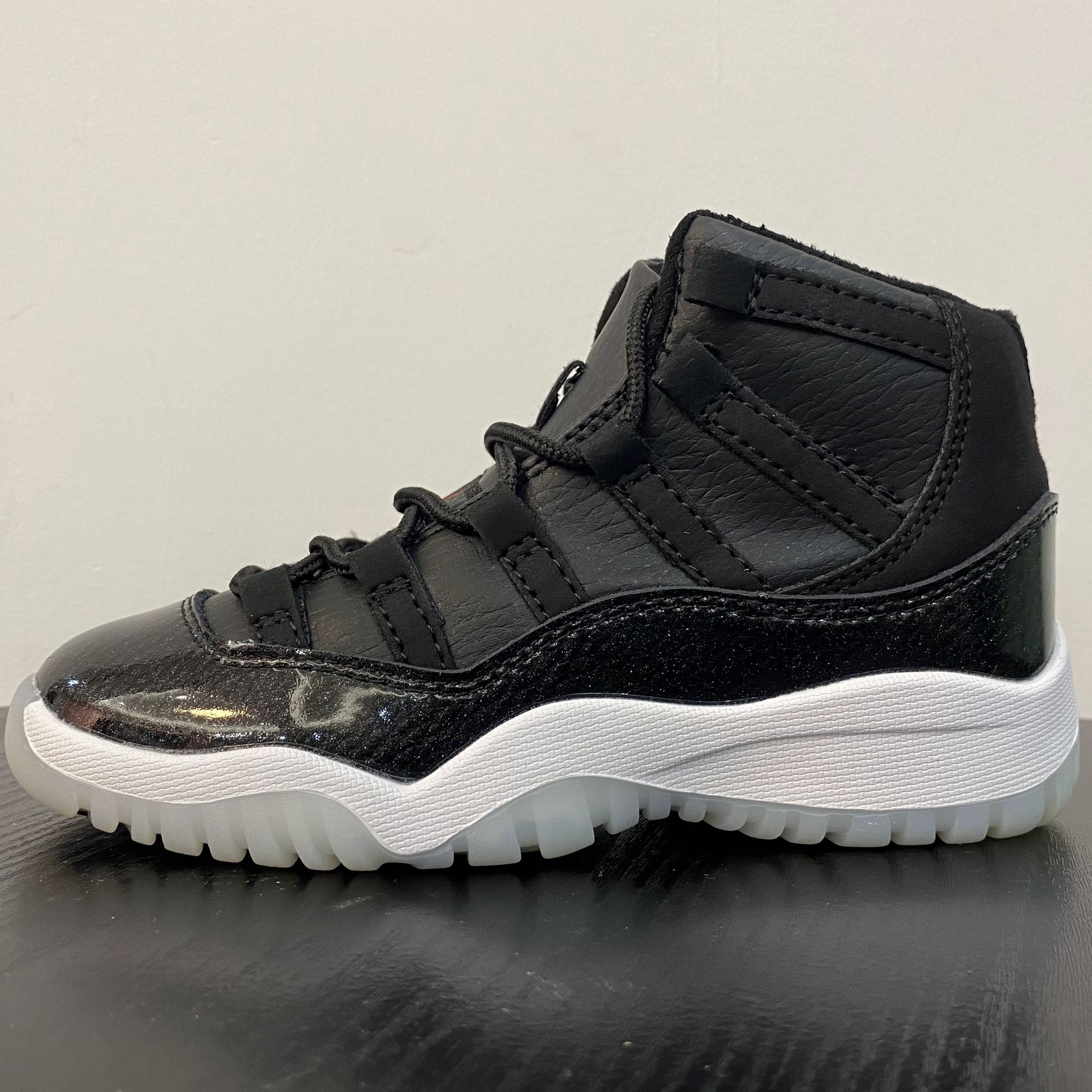 Cheery Kids Shoes 11 Gamma Blue Jubilee 25th Anniversary Space Jam Cool