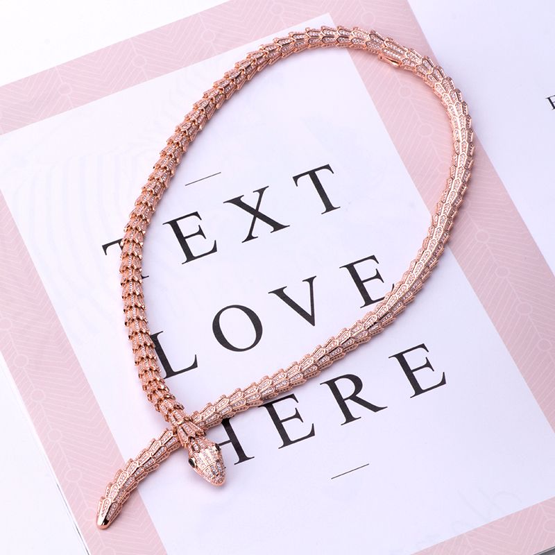 rose gold necklace