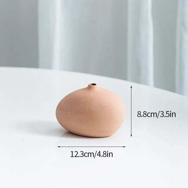 花瓶の高さ8.8cm