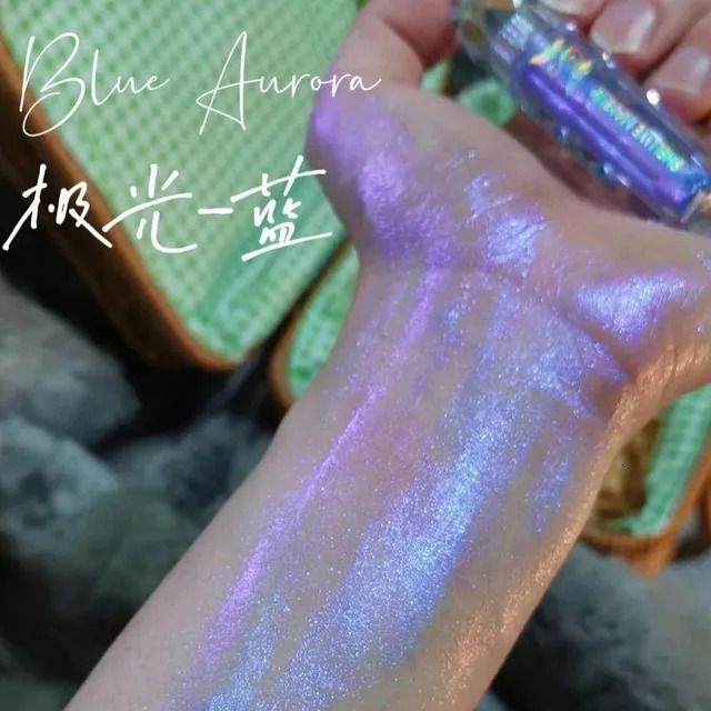 Aurora mavisi