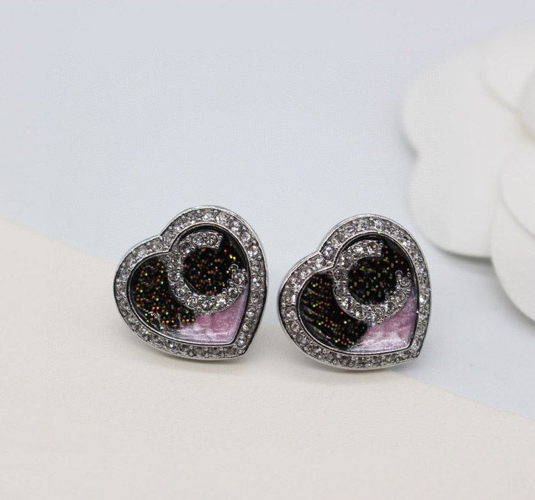 003 boucle d'oreille + boîte