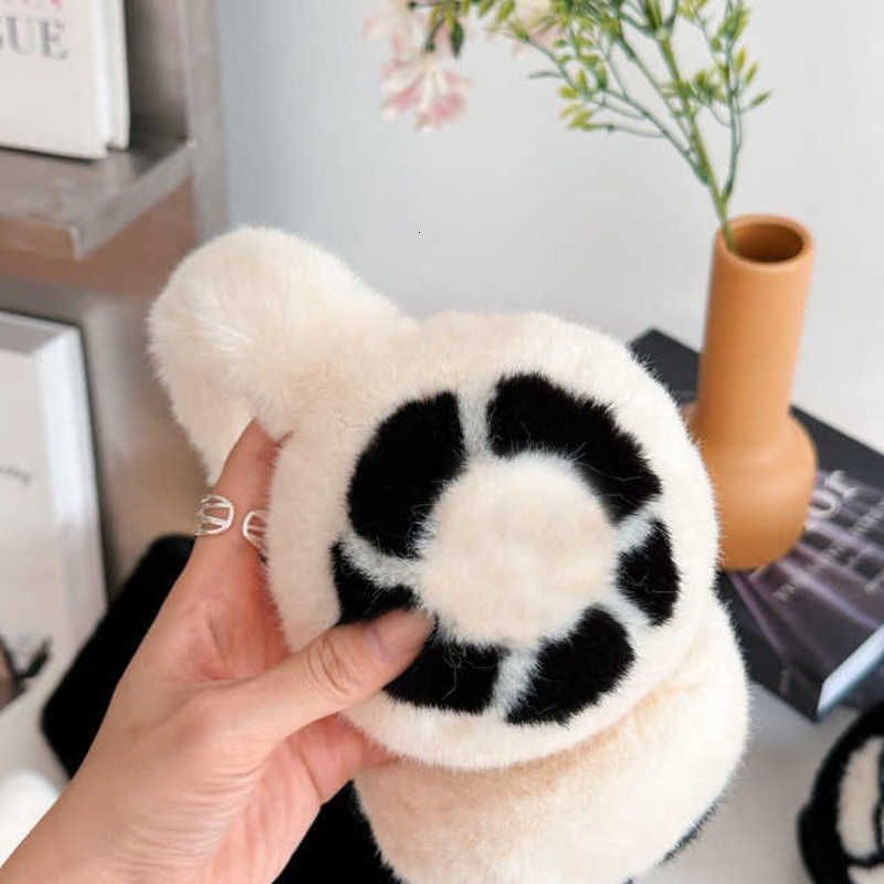 Earmuff White