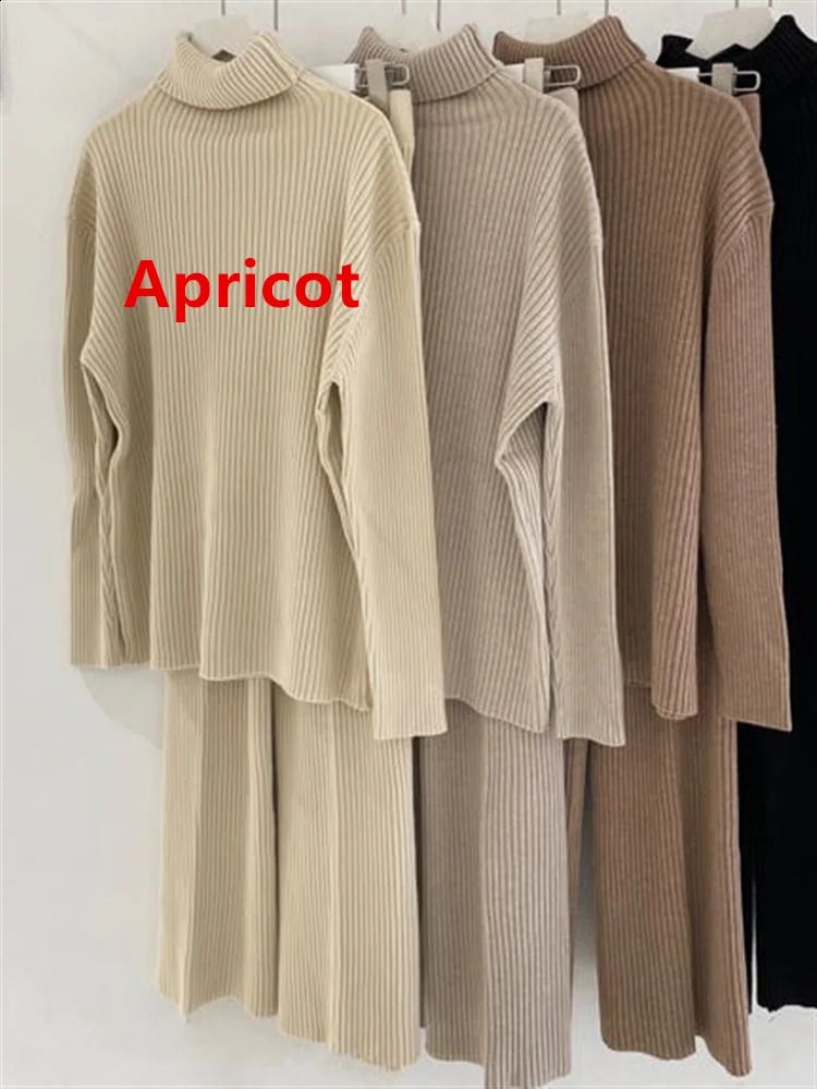 apricot (turtleneck)