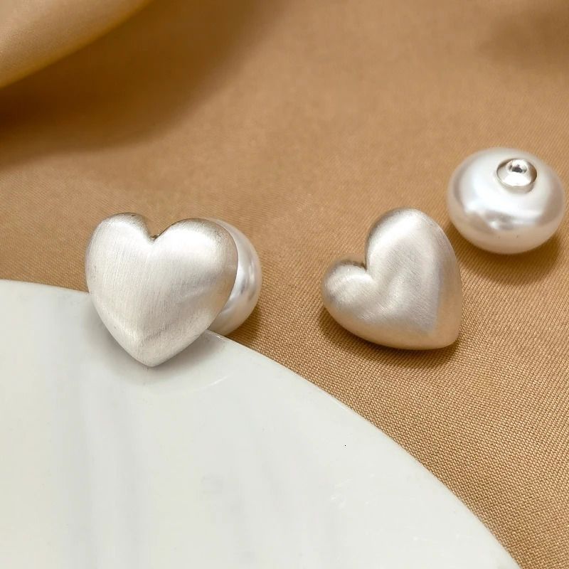 Silver Color Heart.