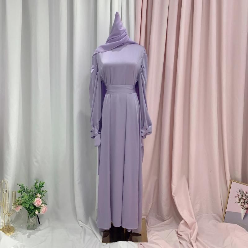 S violet avec hijab