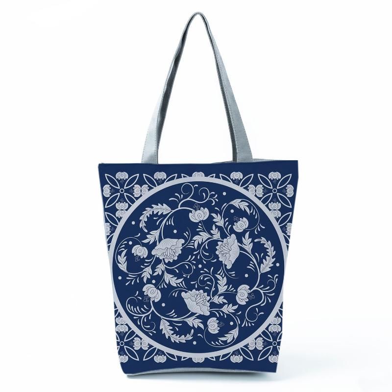 hl3569 Tote Bag