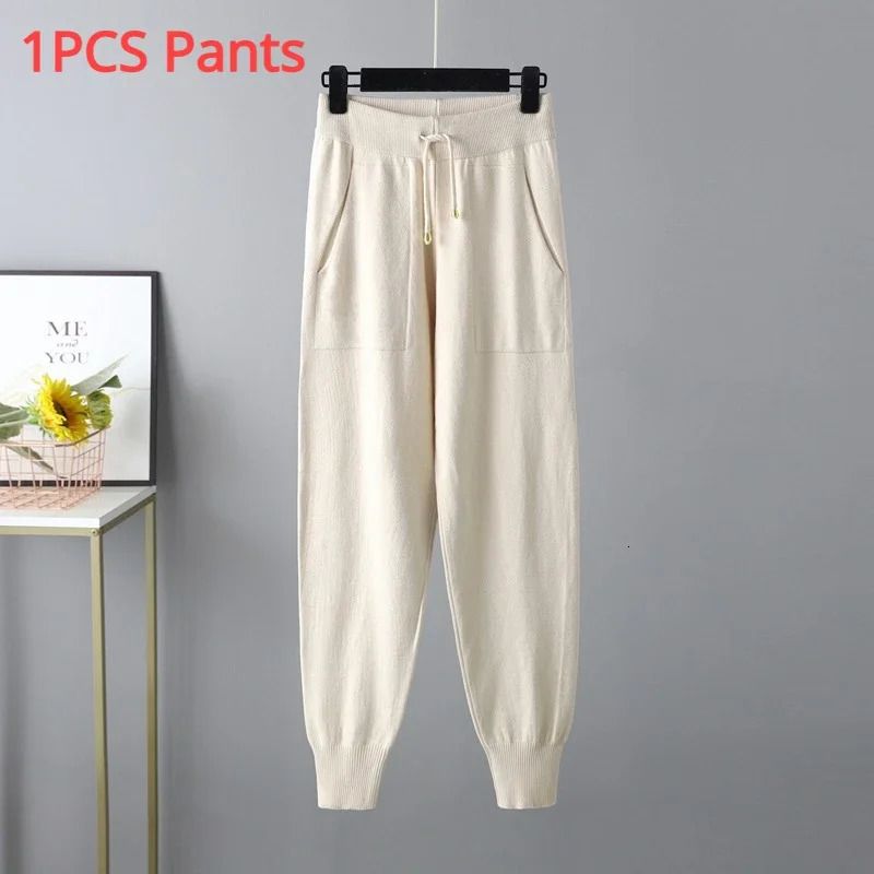 1 set of pants