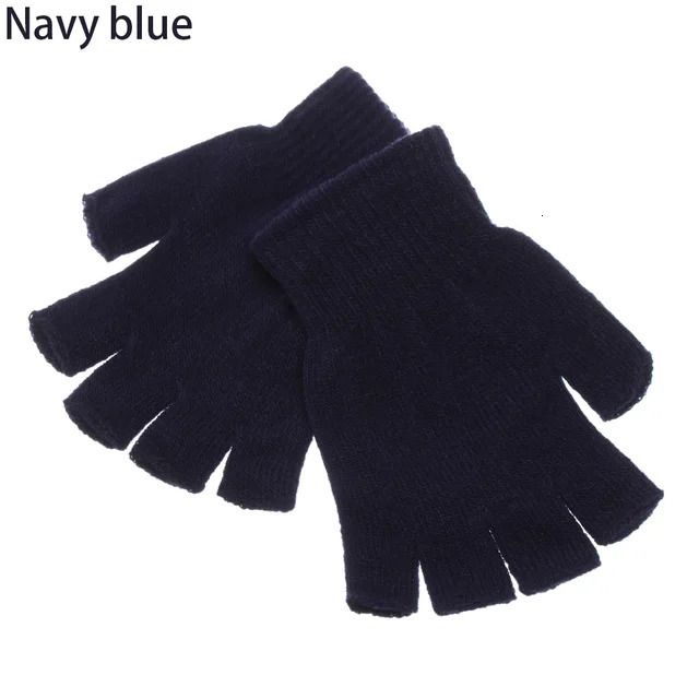 Half -navy blauw