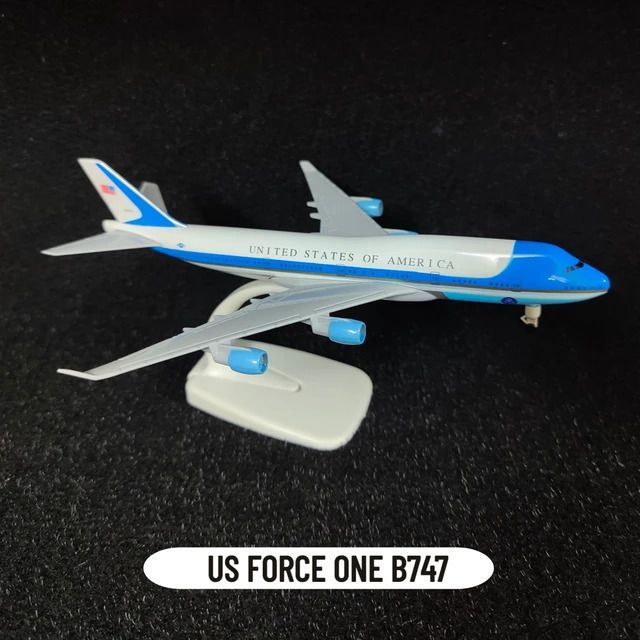 Ons Force One B747