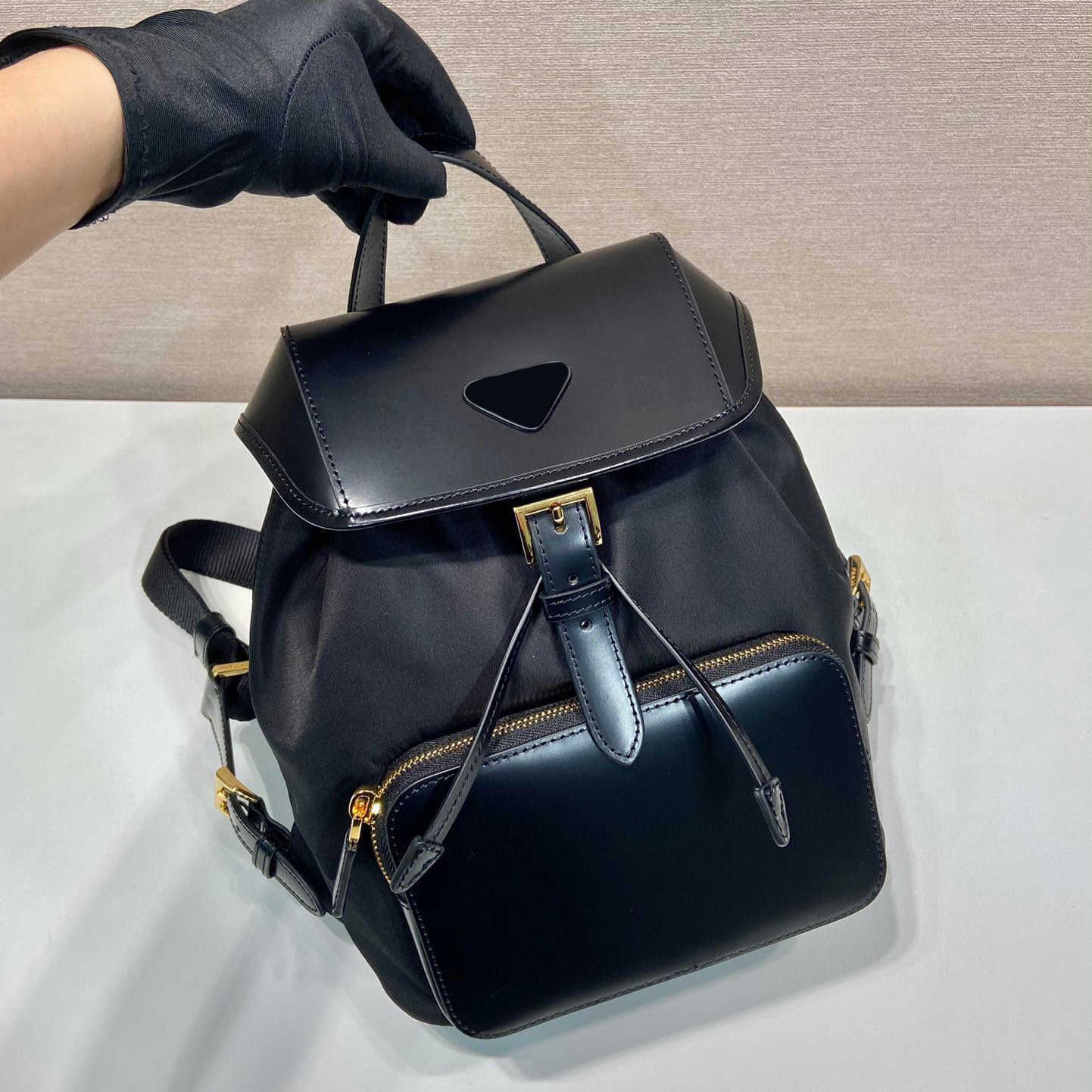 black--120.5*25*11.5cm-can backpack