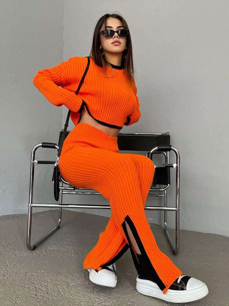 01 Orange