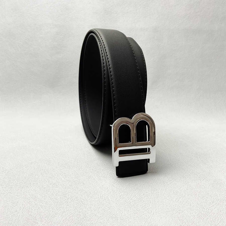 silver buckle black matte pattern