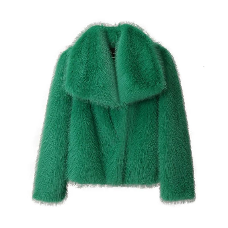 manteau de fourrure verte