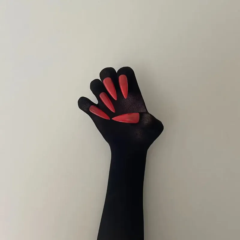 Gants noirs 01