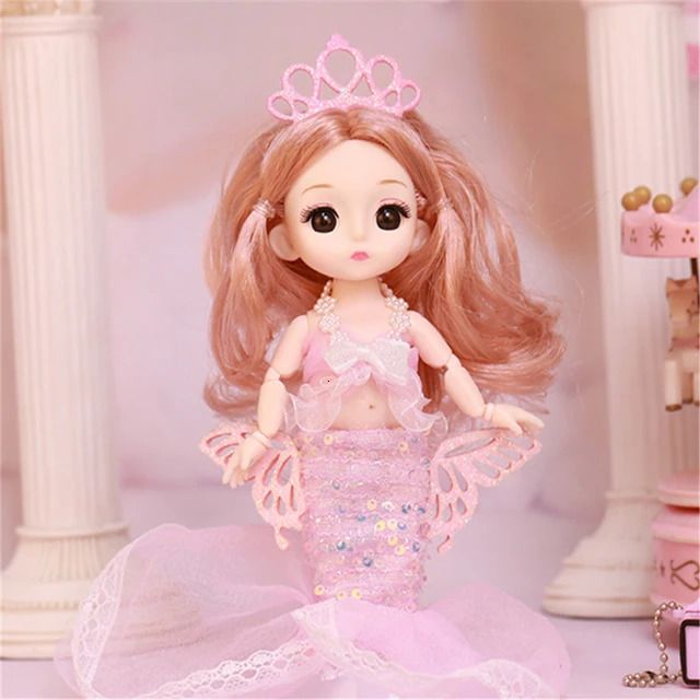 Doll And Clothes6