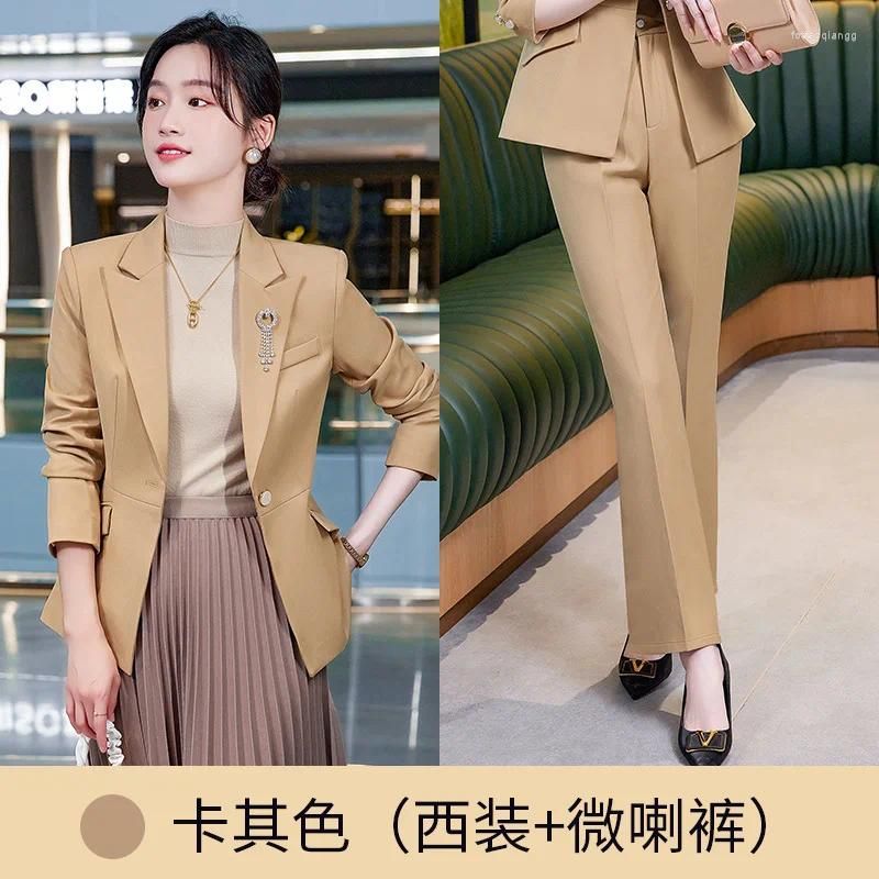 Khaki Suit Khaki Pan