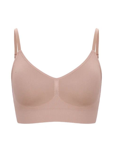 soutien-gorge nu