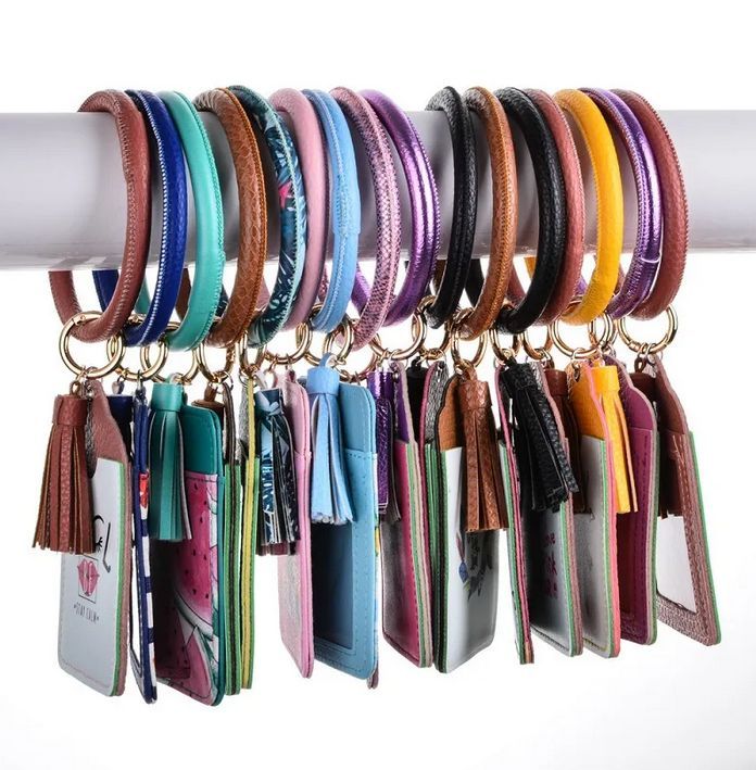 Leather Wristband Round Keychaing Chain Bracelet Bracelet-Keychain Holder  Tassel