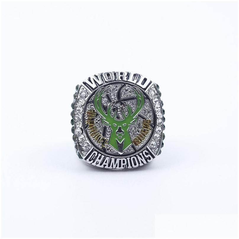 2021 Year Ring Fan Style