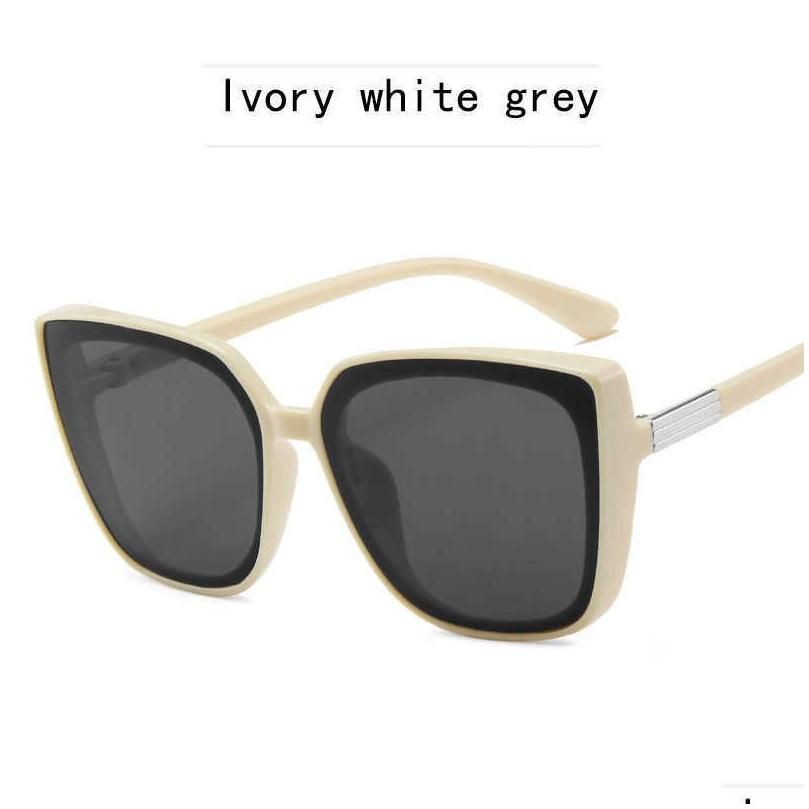 LvoryWhitegrey.