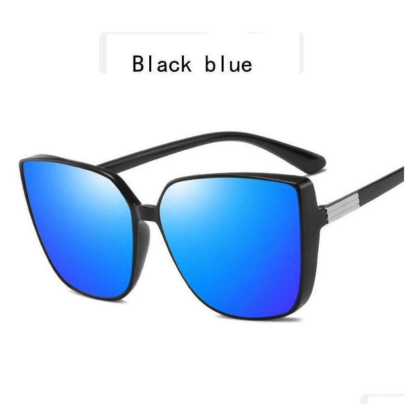 czarno-niebieski