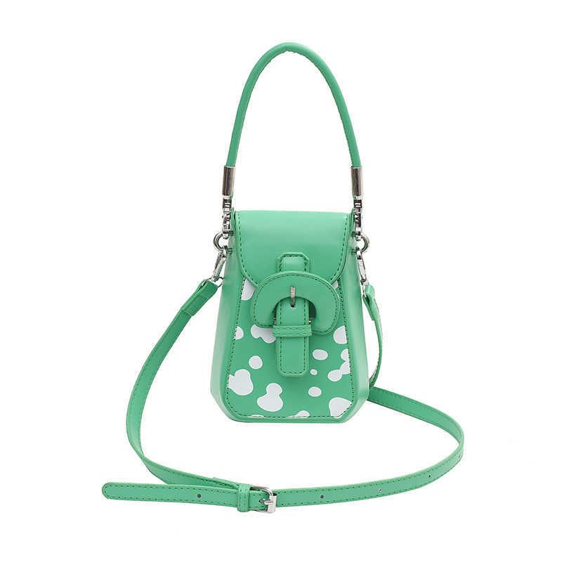 green shoulder bag