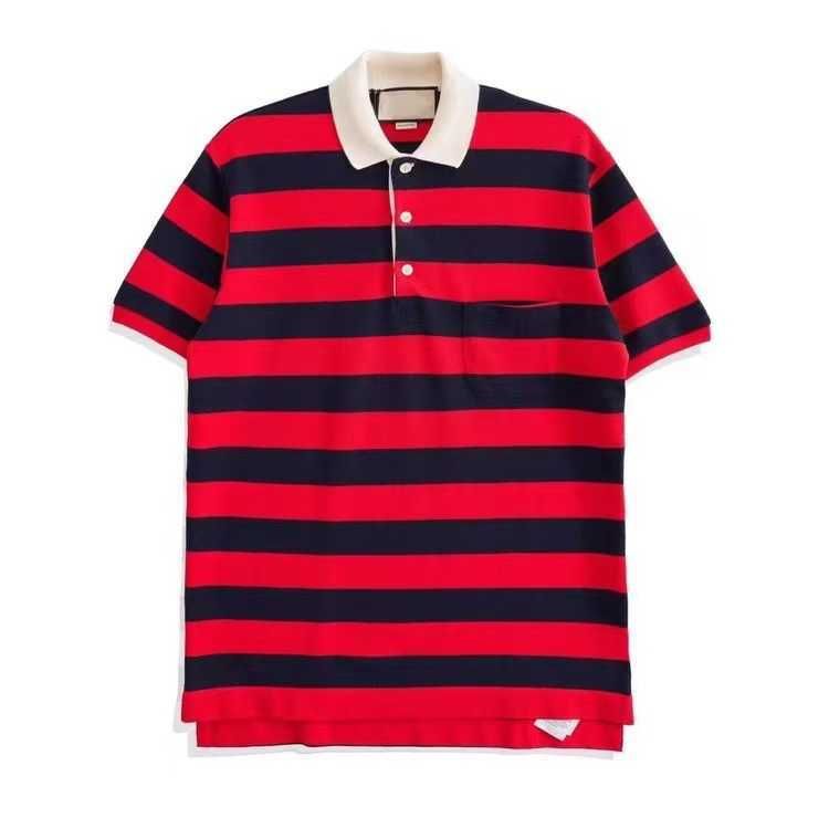 Polo à rayures noir et rouge