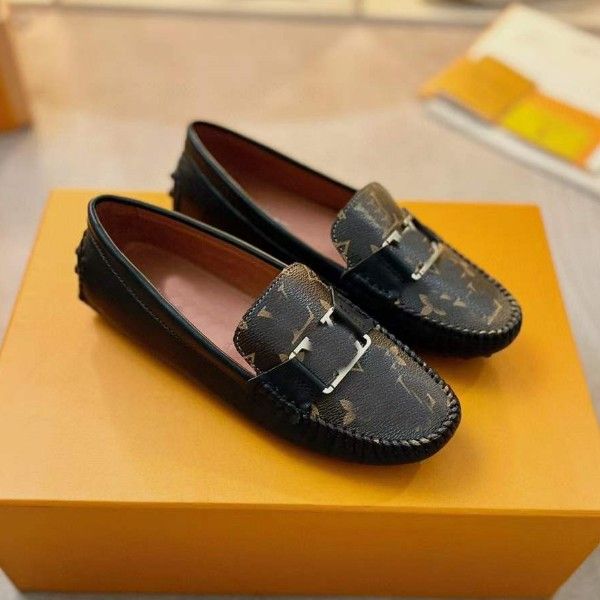 Designer Dress Shoes Mens Women Loafers Classic Slip On Luxurys Vintage  Moccasin Metal Button Real Leather Brand Oxfords Casual Shoes With Box 35  46 From Super_casualshoes, $75.5