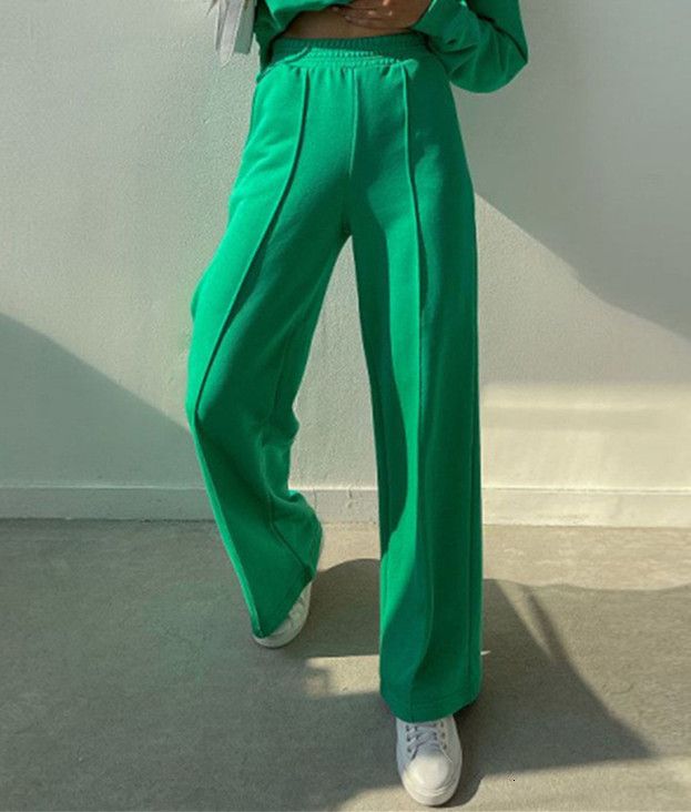 green pants