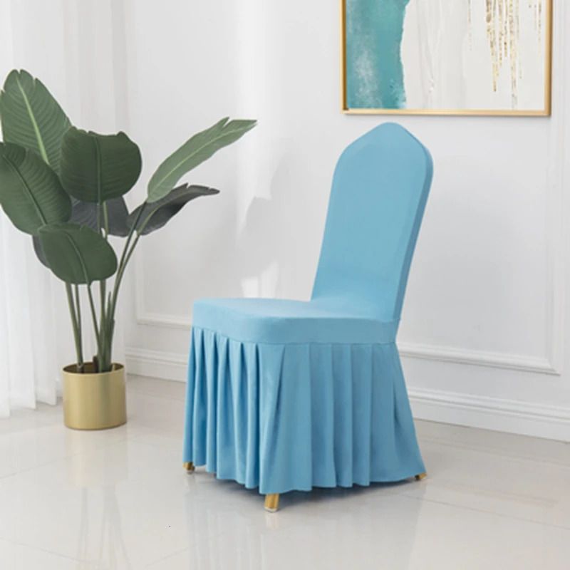 Turquoise ajusté toutes les chaises