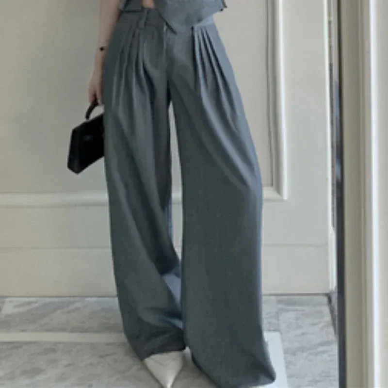 pantalones gris