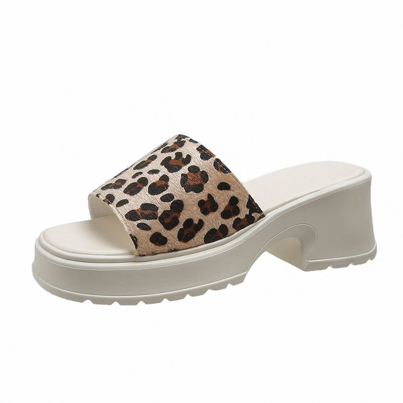 leopardo beige