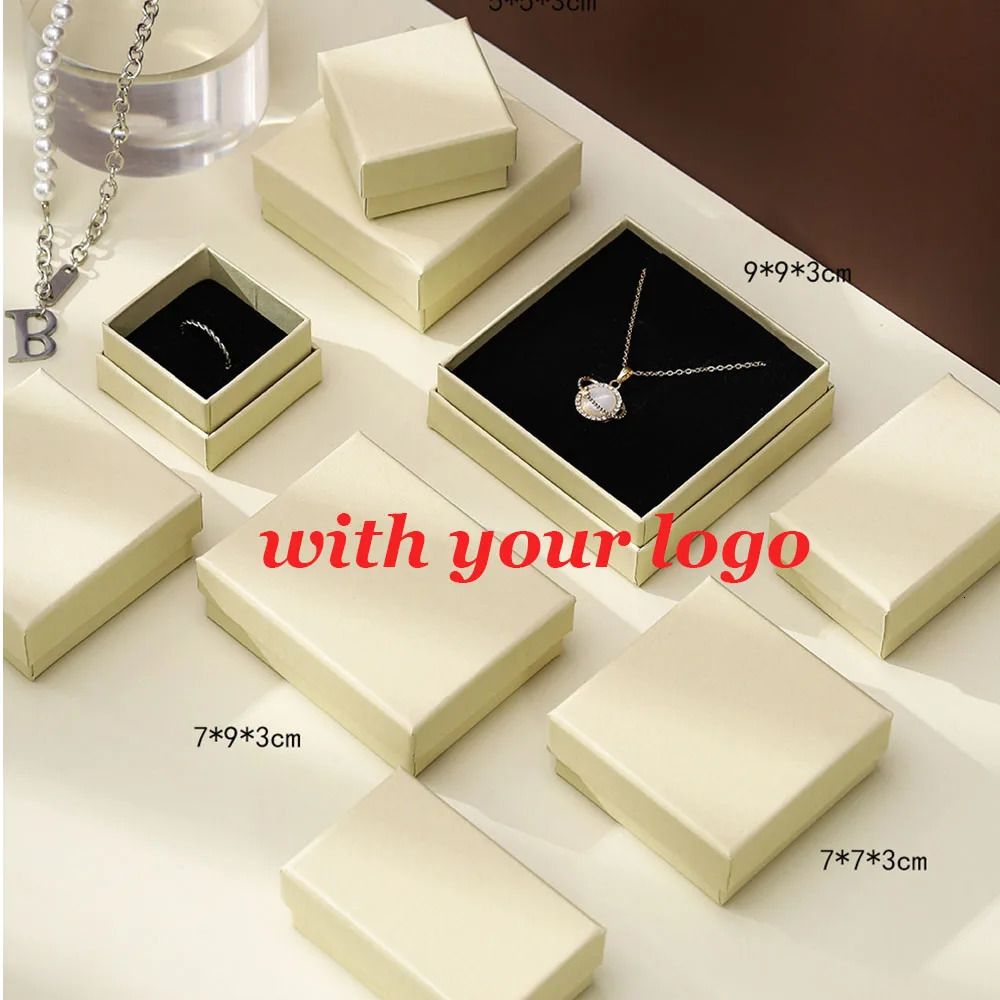 Placcato argento: 7x7x3 cm