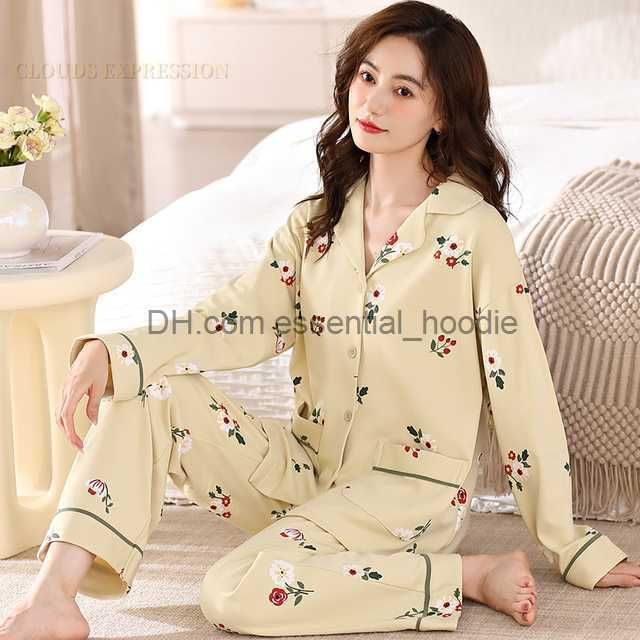 w17 women pajamas