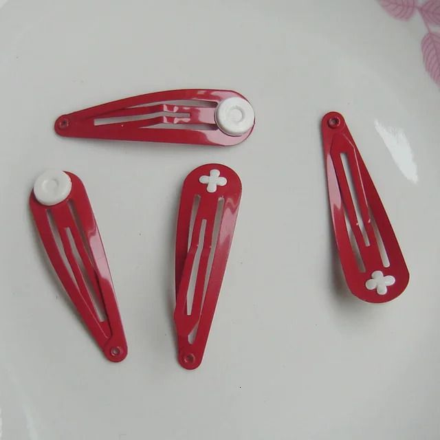 red snap hair clip