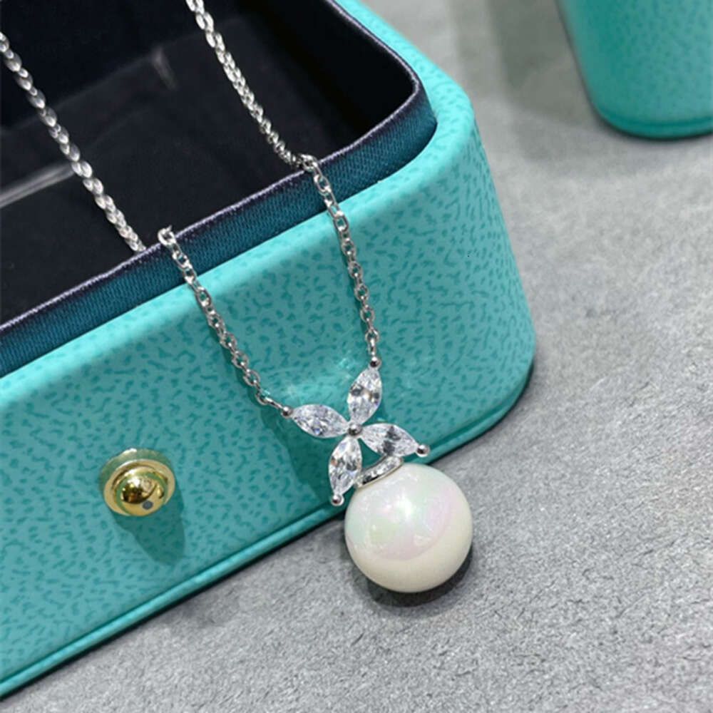 Platinum Horse Eye Pearl Necklace