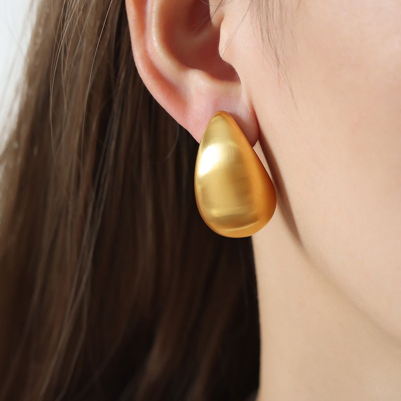 Boucles d'oreilles en or givré