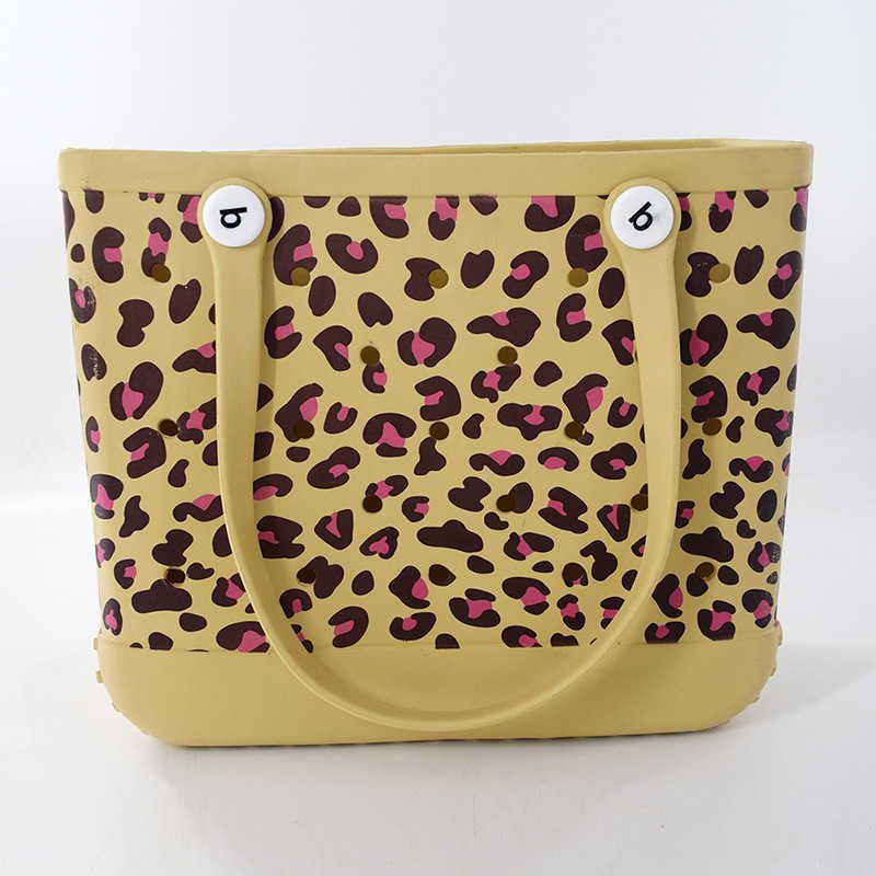 leopard print (37x30x13)