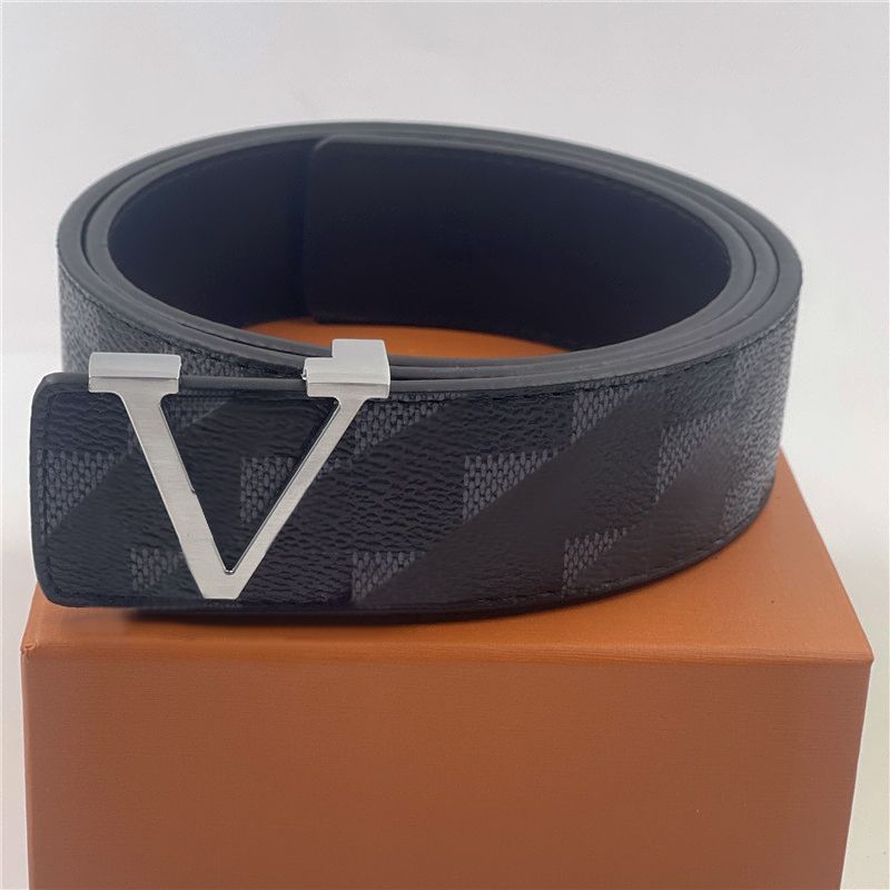 V5: Black belt + Silver buckle