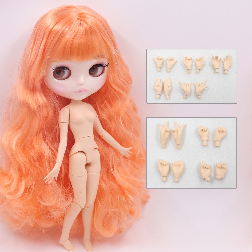 Glossy Face-Doll And Hands Ab7